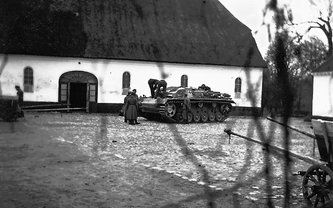 Rødding Højskole: Tysk tank. 1945